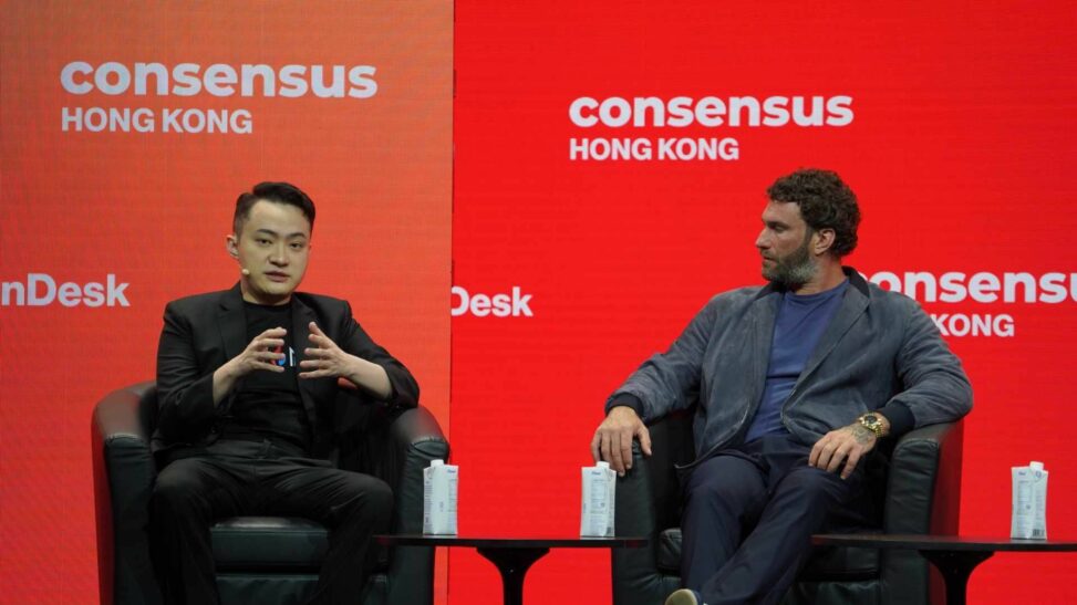 Tron’s justin sun slams trump backed wlfi for treating users as ‘personal atm’ after $75 million defi loan