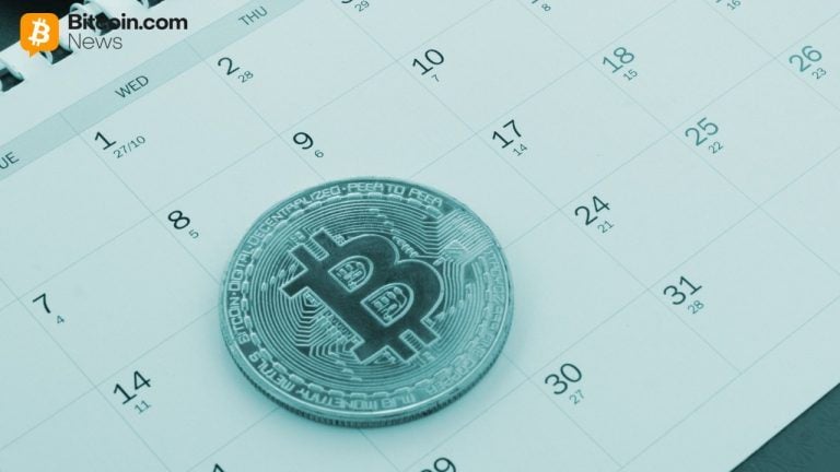 Bitcoin holds weekly inflows while ether, altcoin etfs slip