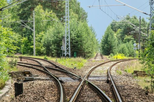 A long time developer wants to split bitcoin blockchain and reassign satoshi coins. the community is calling it a theft