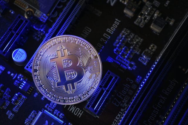 Bitcoin could hit $1 million by 2035 if store of value market grows, says bitwise's matt hougan