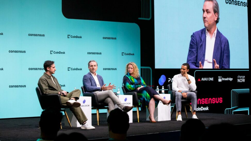 From 'what' to 'how': robinhood and bitstamp say banks are ready to build on chain