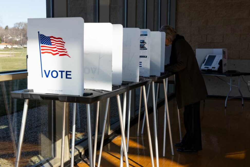 Crypto is at bottom of u.s. voters' priorities heading into elections, coindesk survey shows