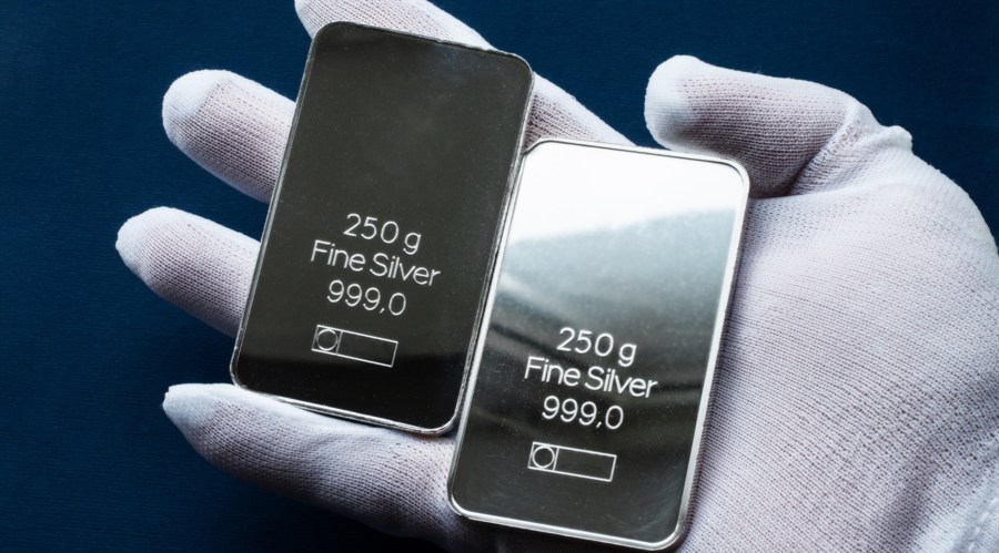 Why is silver rising today? inverted head and shoulders pattern activates $120 ath price target