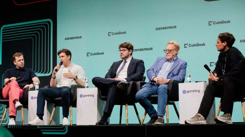 The great derivatives disconnect: why 'negative' funding is actually a bullish signal for bitcoin