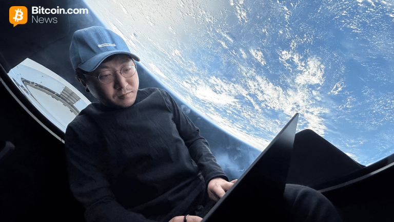 Chun wang steps away from f2pool to lead spacex’s 2 year interplanetary starship flight