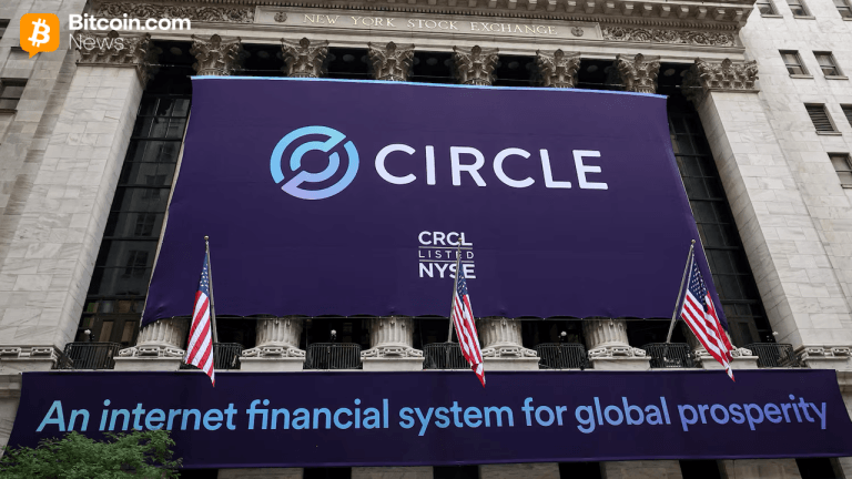 Circle internet group gains 16% as arc blockchain raise draws blackrock and apollo