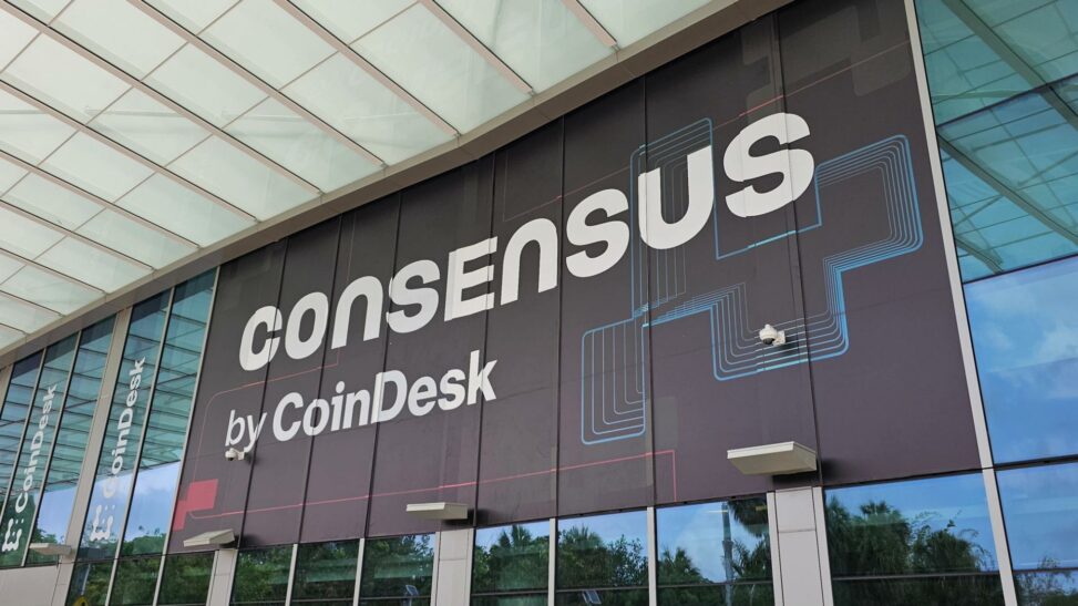 Consensus miami day 1: sights and sounds