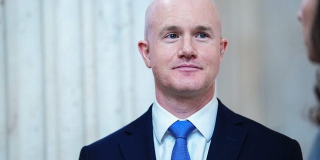 Coinbase didn't just lay off 14% of its staff due to ai. it replaced managers with "player coaches" and turned its org chart upside down