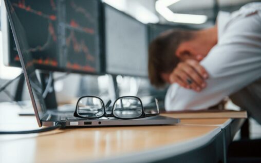 Zcash, hyperliquid tokens lead losses as traders bet against a bitcoin bounce