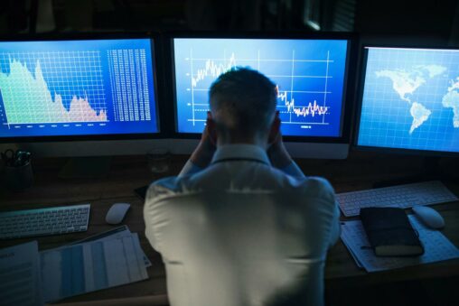 Smart contract and defi coins lead losses as bitcoin wilts for 4th straight day