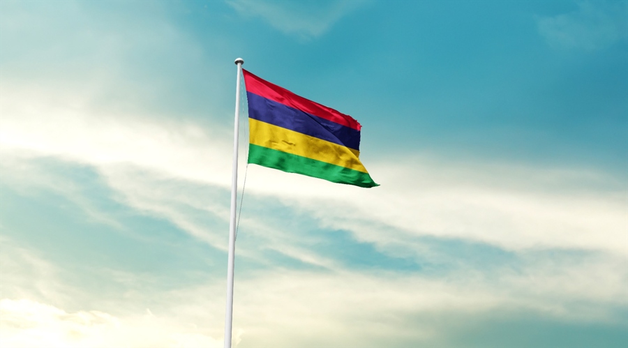 Axi expands into mauritius with new dealer license as more brokers eye offshore hubs