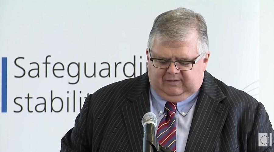 Former bis chief backs stablecoin as bank of england moves to £40b issuance cap model