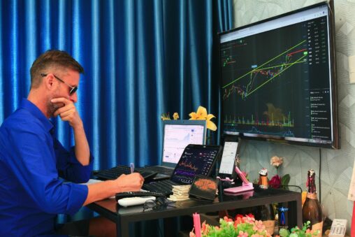Bitcoin price may be headed to $54,000, says analyst who forecast october's all time high