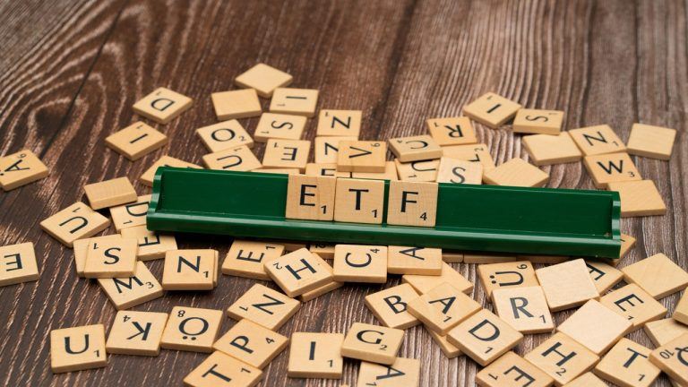 Bitcoin etfs bleed $91 million as ether etfs pull in $82 million in single day rotation