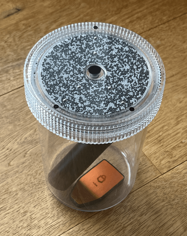 I made a reusable tamper evident jar for storing sensitive items
