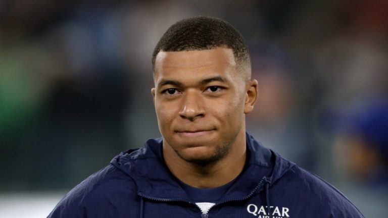 Mbappé objects to france stars’ images promoting bookmaker ahead of world cup