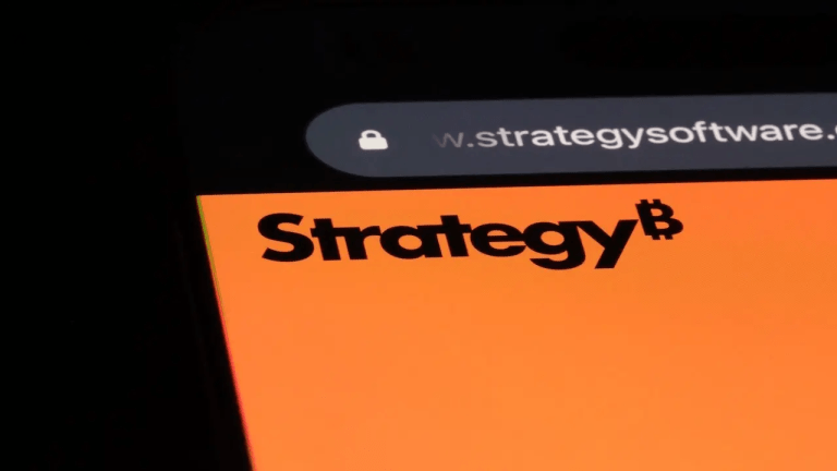 Michael saylor’s pivot, blackrock’s new etp, and more – week in review
