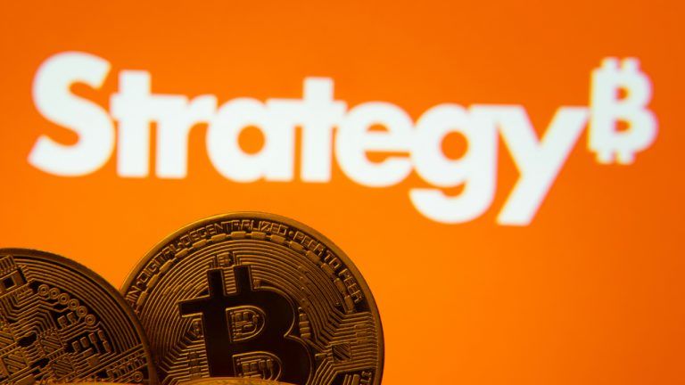 100x reversal? strategy may have bought 3,200 btc after bitcoin sale, standard chartered says