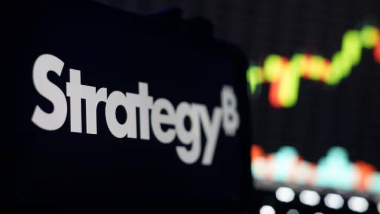 Michael saylor teases bullish signal: more charts may be coming as strategy’s bitcoin accumulation grows