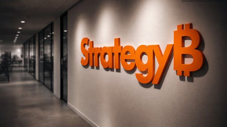 Strategy affirms mission to grow net bitcoin as ceo shuts down rumors