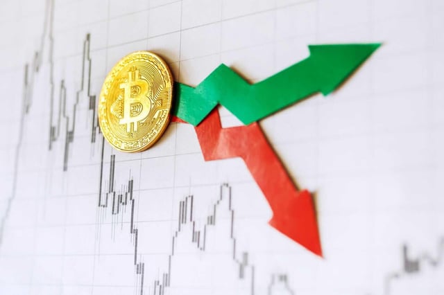 Michael saylor’s bitcoin treasury company strategy is falling apart