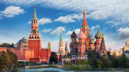 Russia gives crypto firms until july 2027 to obtain licences under new market rules