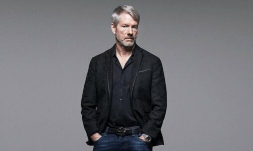 Michael saylor hints at another bitcoin move for strategy: buy or sell?