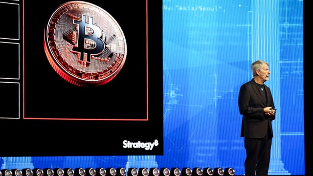 Bitcoin rebounds after trump says he's become 'a big crypto guy'
