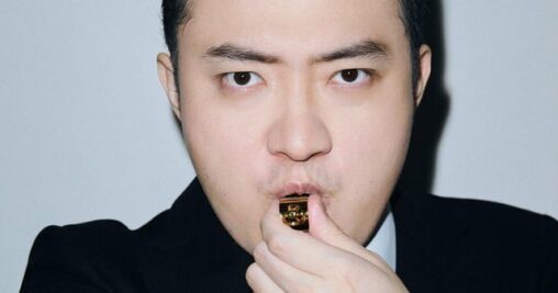 The billionaire blowing the whistle on donald trump’s crypto shop