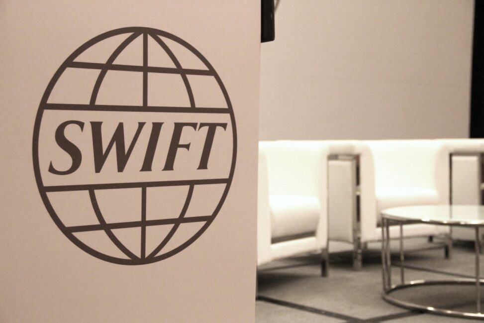 Hsbc, standard chartered execute first live banking transaction on swift’s 24/7 ledger