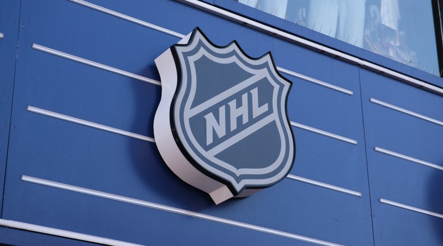 Nhl becomes first league to power cme’s planned sports derivatives
