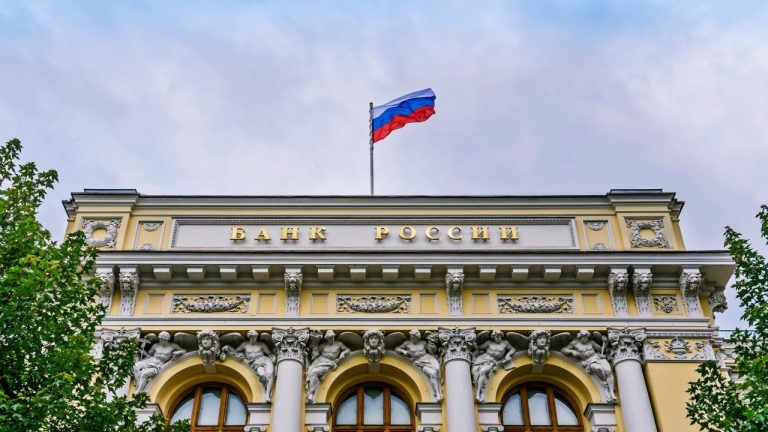 Sberbank sees russian legal crypto trading hitting $46b in year one