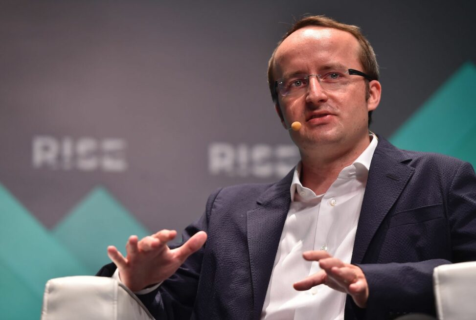 Crypto.com rolls out tokenized stock derivatives as crypto exchanges push into equities