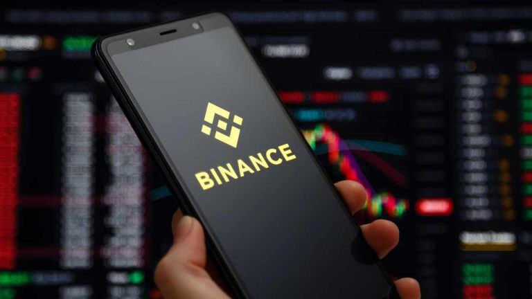 Two binance workers held at uae airports amid fraud inquiries