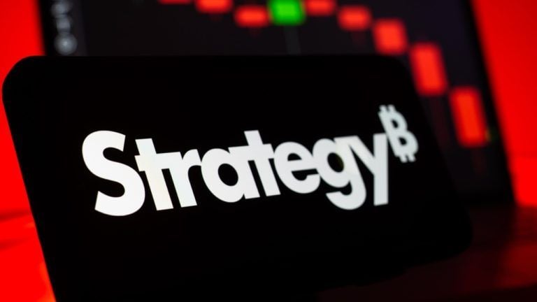 Strategy completes third bitcoin sale of 2026, keeps 842,138 btc
