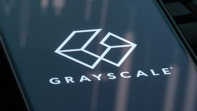 Grayscale’s chainlink etf sinks to $72m after link’s 18% slide