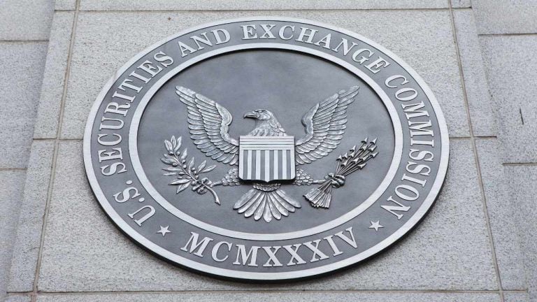 Sec chair pushes crypto exemptions to bring issuers back to us
