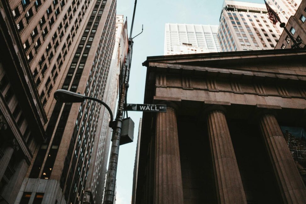 Banks escalate stablecoin rewards fight as senate prepares for a clarity act vote