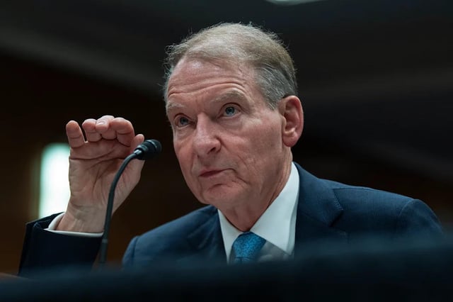 With hopes for crypto legislation dimming, trump’s regulators step into the fray