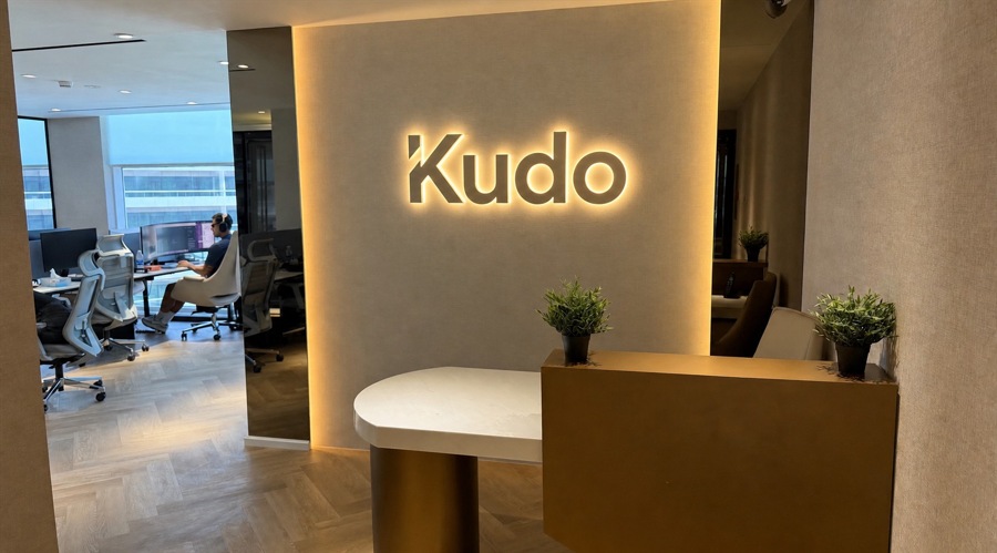 Kudo adds weekend gold trading, capping positions at 50 ounces