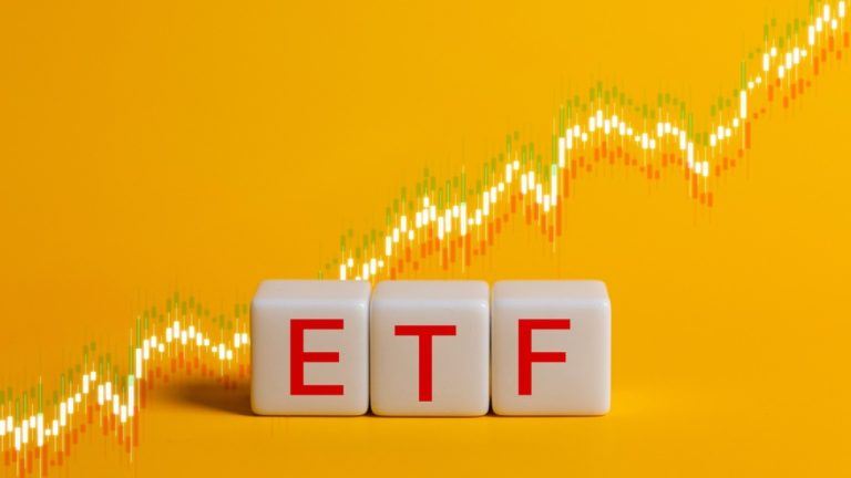 Ether etfs gain $216m as bitcoin etfs extend 4 day outflow streak