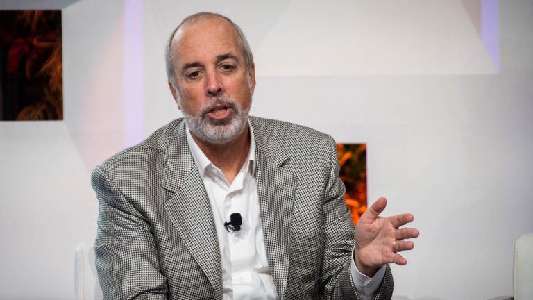 Ric edelman urges 10 40% bitcoin allocation, sees $500k price by 2030
