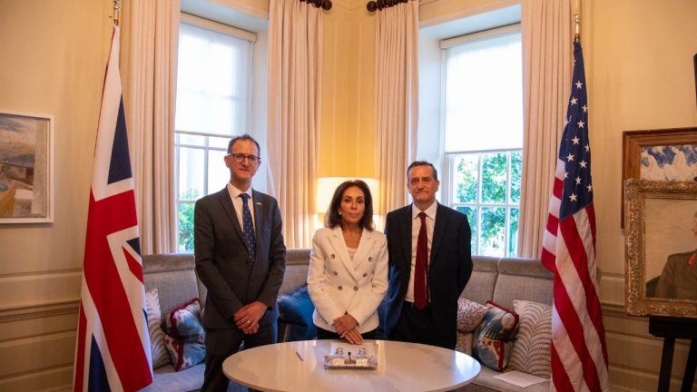 Us and uk form first of its kind alliance against crypto scams