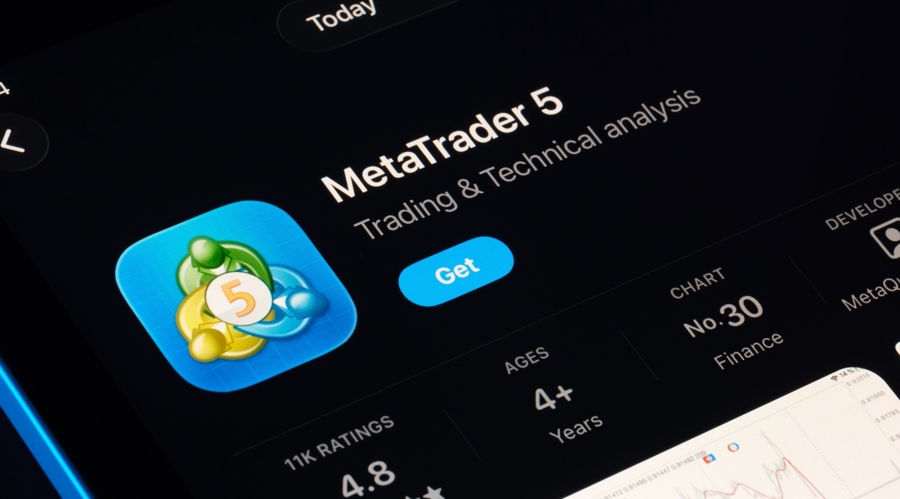 How much of its trading stack should a retail broker own?