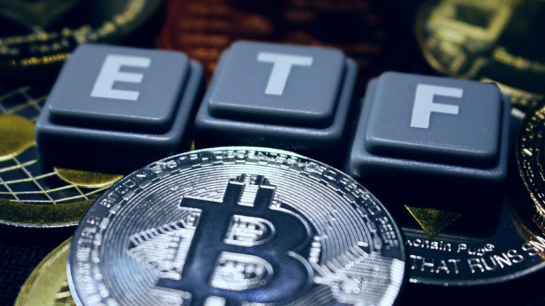 Bitcoin etfs lose $487m in heaviest daily outflow since june