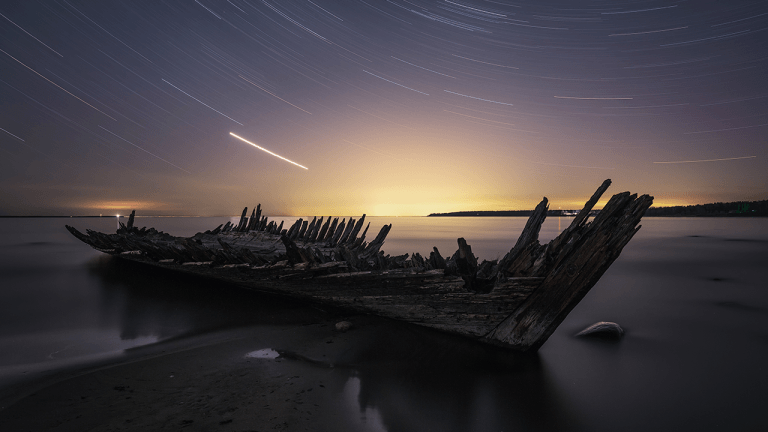 Pipeline workers found a 400 year old shipwreck in the baltic, and one object on board still baffles experts