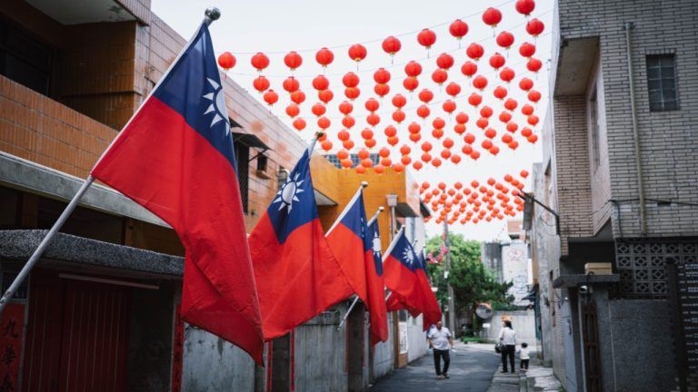 Taiwan blocks coinbase and kalshi over bets on its november elections